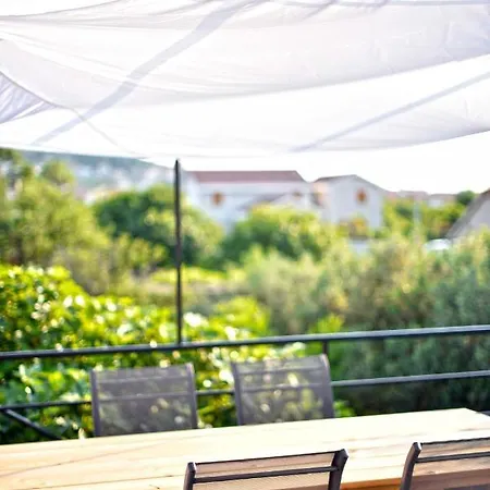 Vinetan Apartament *