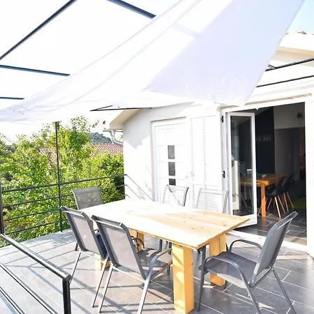 Vinetan Apartament