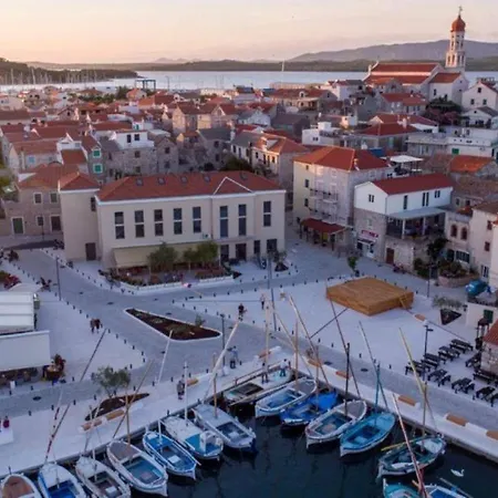 Apartment Vinetan Betina (Sibenik-Knin)