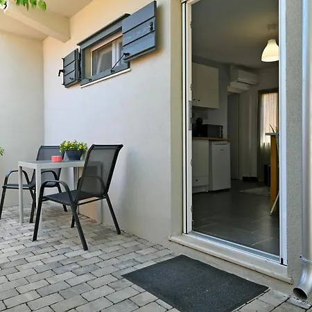 Apartament Vinetan