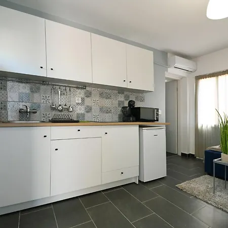 Vinetan Apartament *
