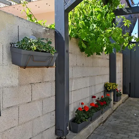 Apartament Vinetan